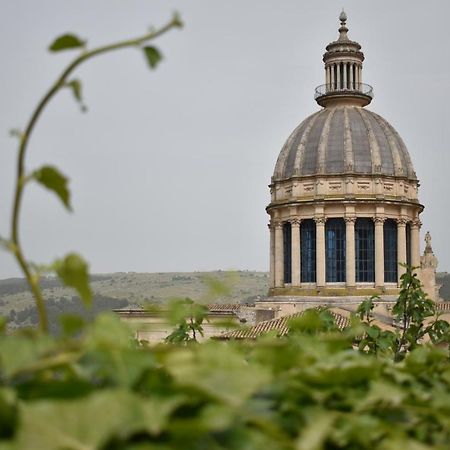 Апартаменти Sicilia Terra Mia Рагуза Екстер'єр фото